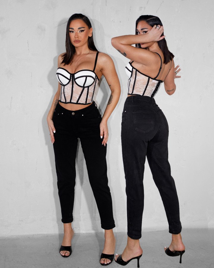 Mom fit