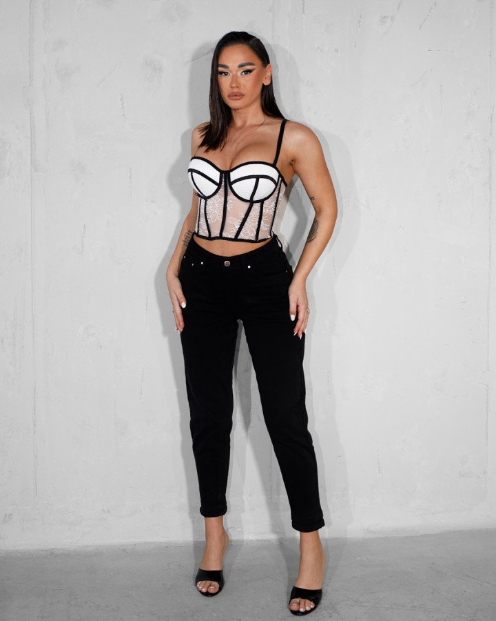 Mom fit