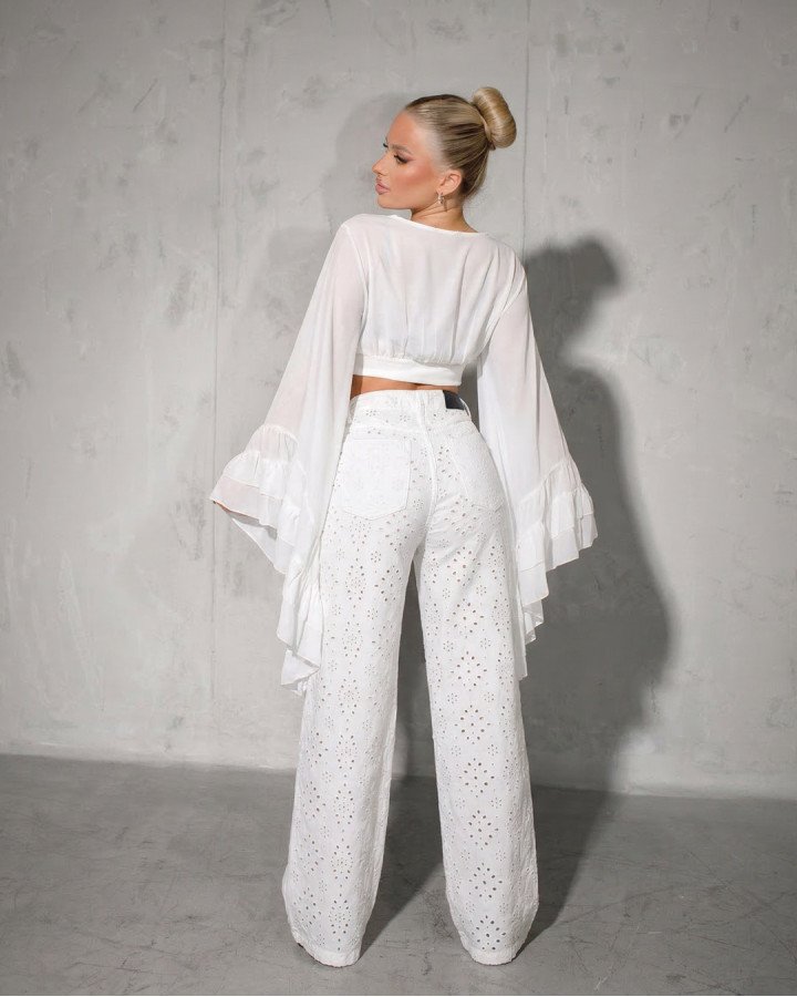 High-waisted straight