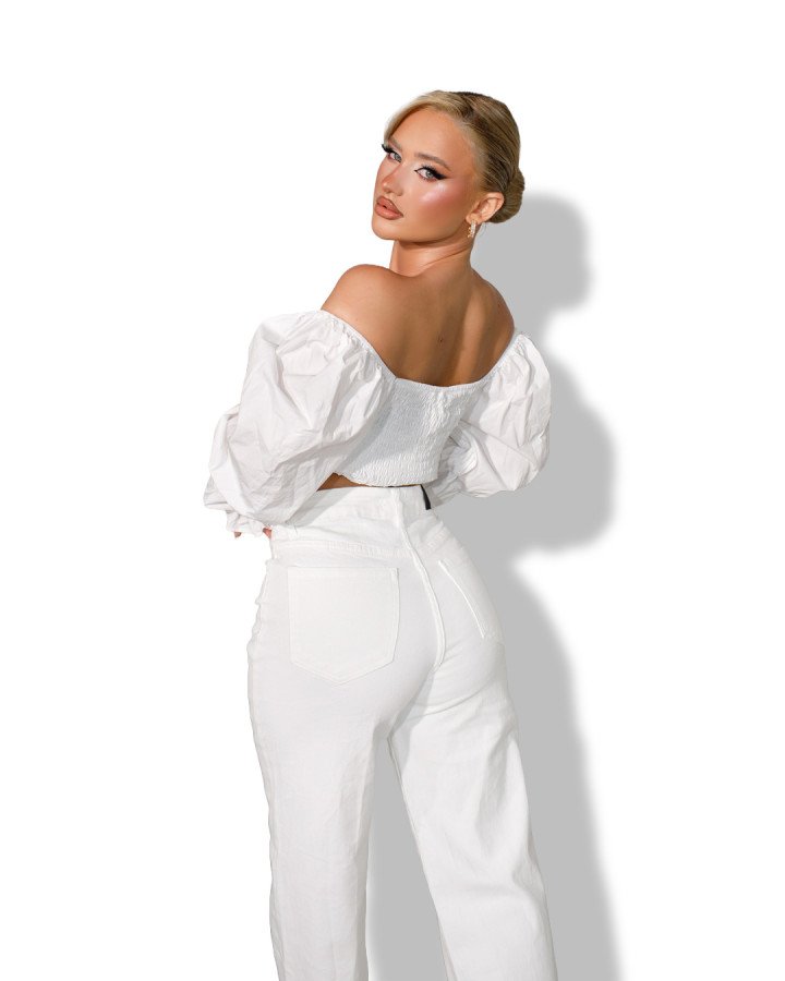 High-waisted straight