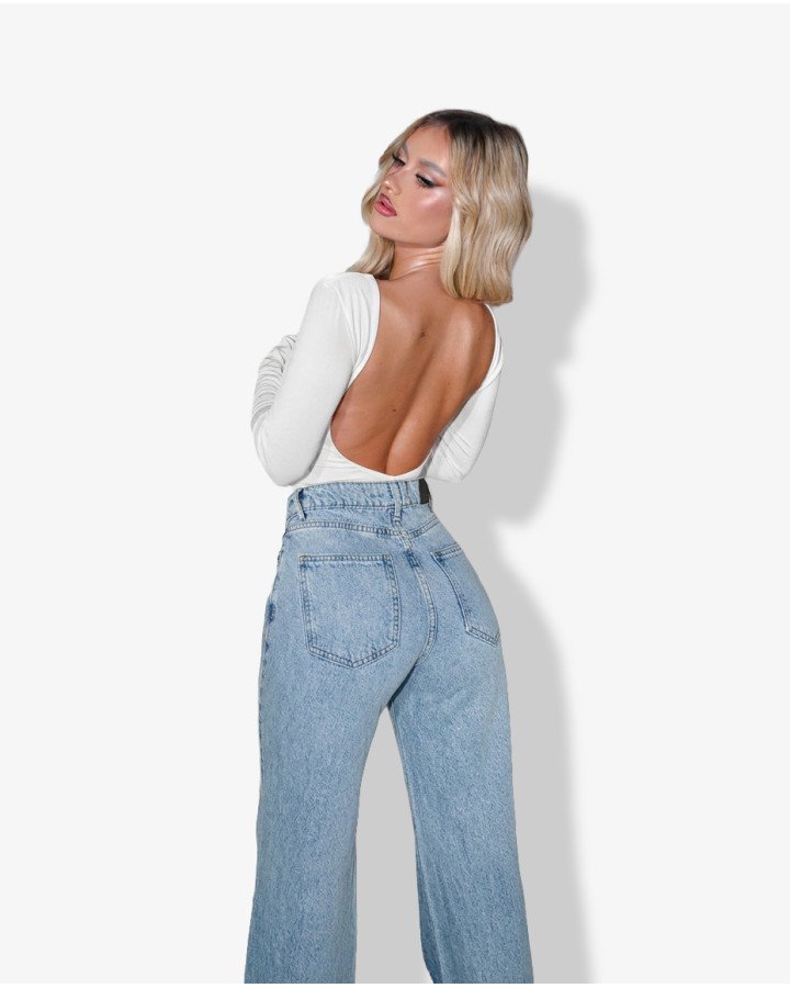 Wide-leg jeans