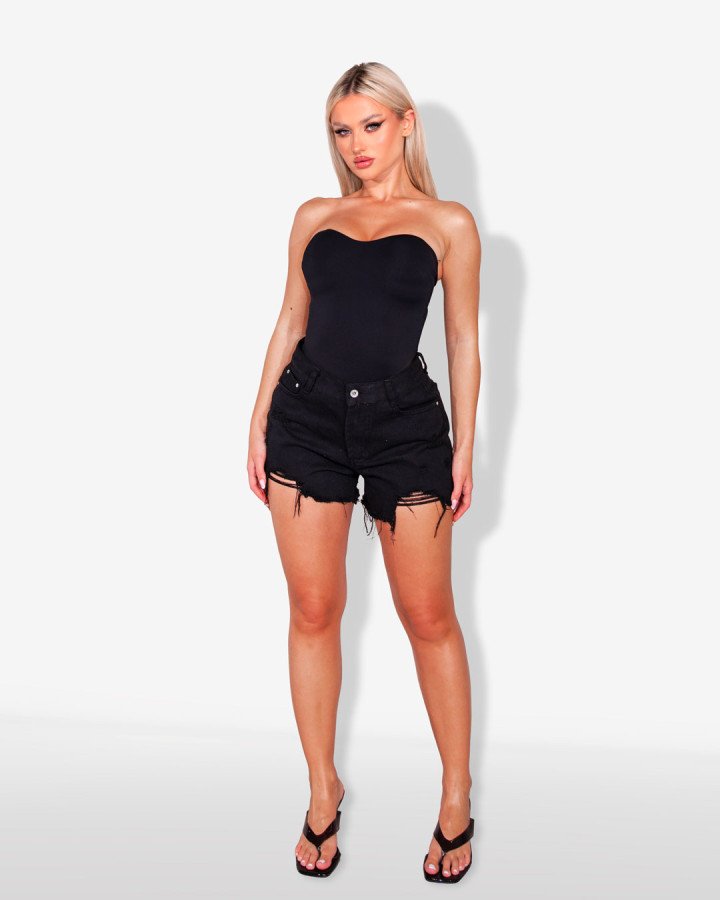 High-waisted distressed
