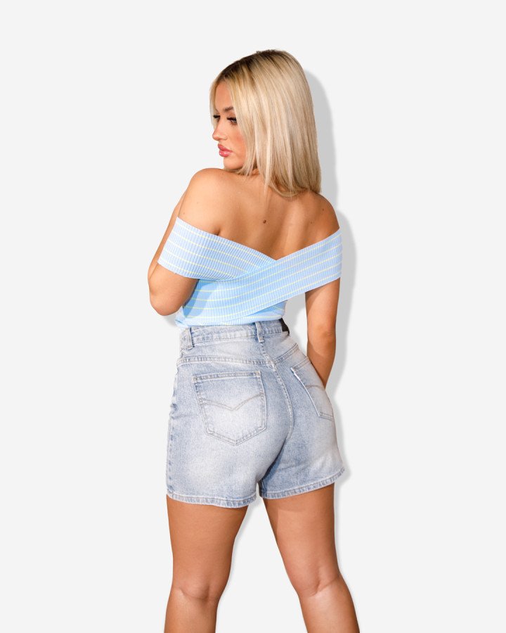 High-waisted denim