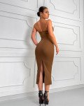 Μίντι φόρεμα strapless με σκίσιμο πίσω| Καφε Μίντι φόρεμα strapless με σκίσιμο πίσω| Καφε