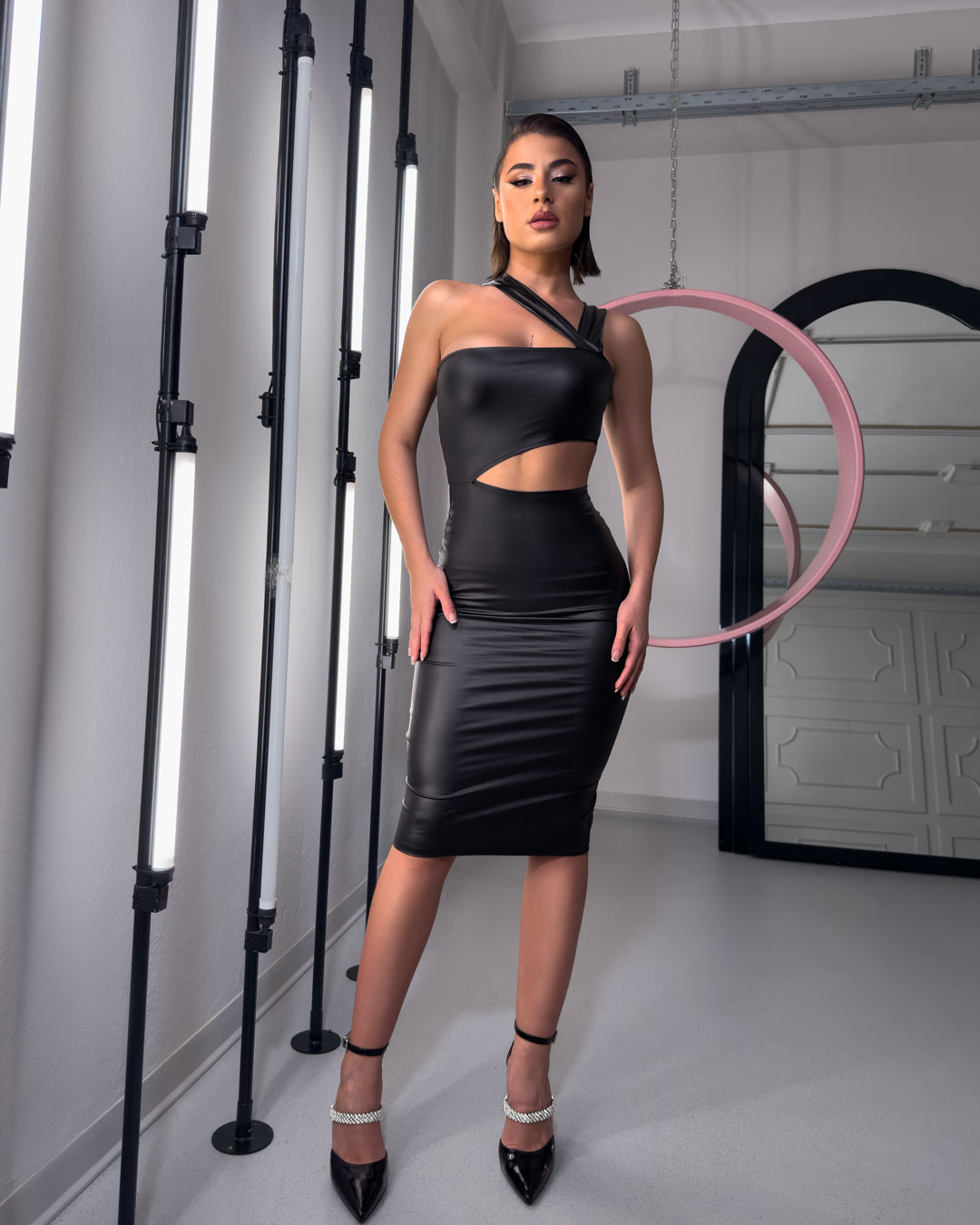 Leatherette midi dress with oblique strap and cut out | Black