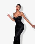 Lace maxi dress with thin straps and cups l Black
