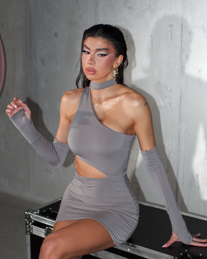 Mini dress