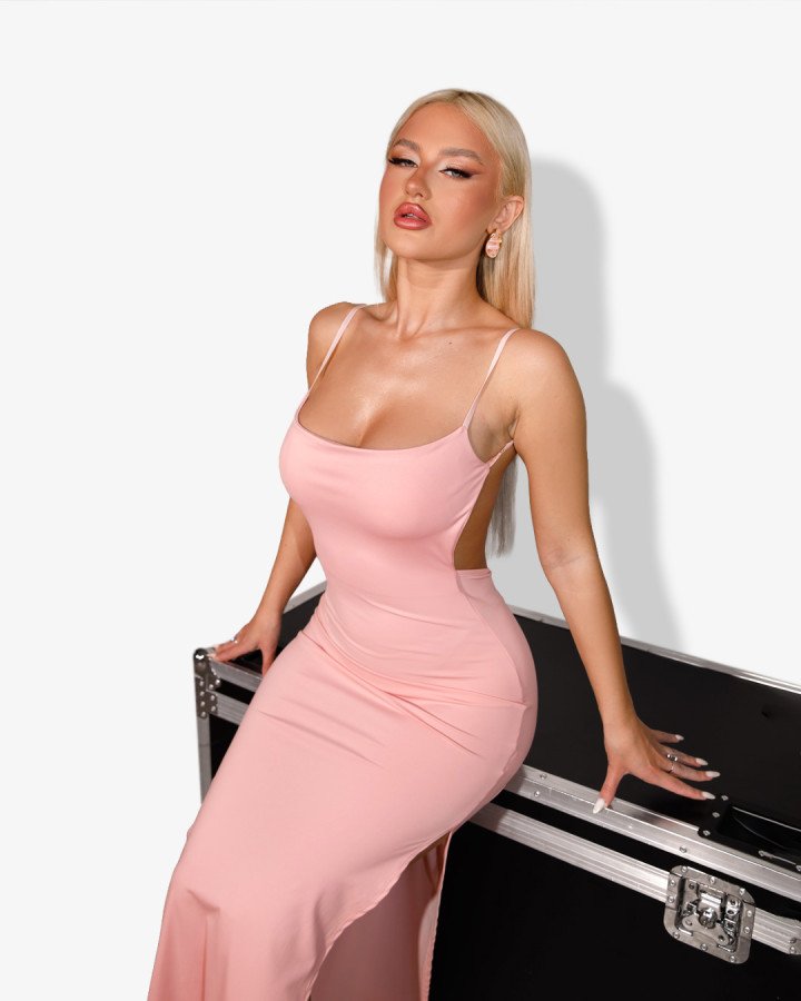 Maxi-dress with