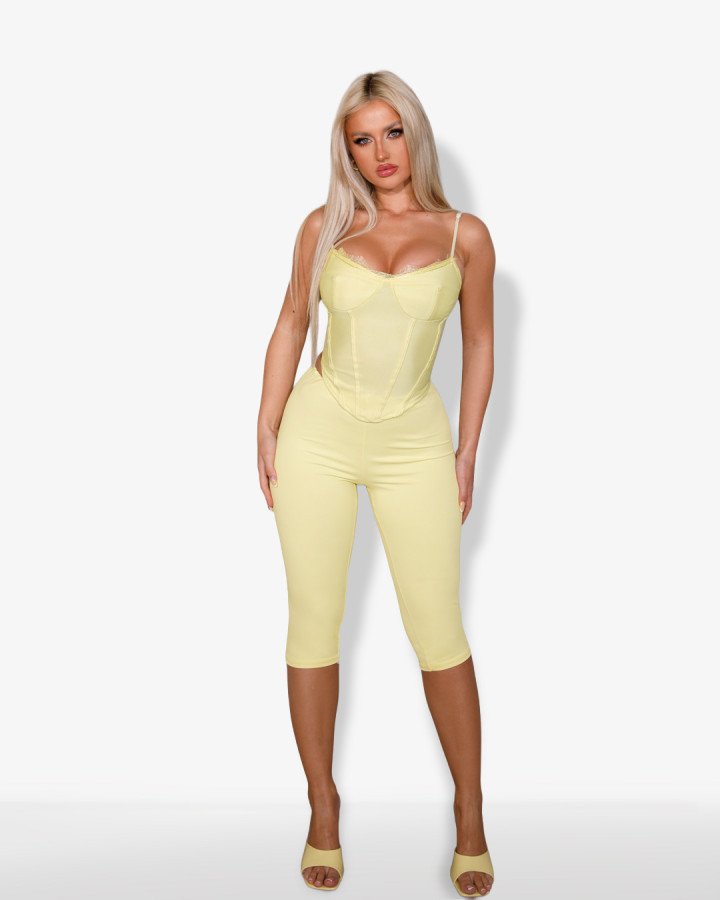 Soft Capri