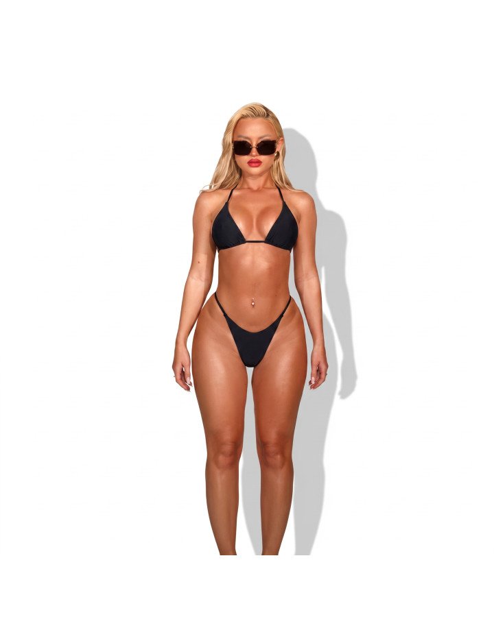 Triangle bikini