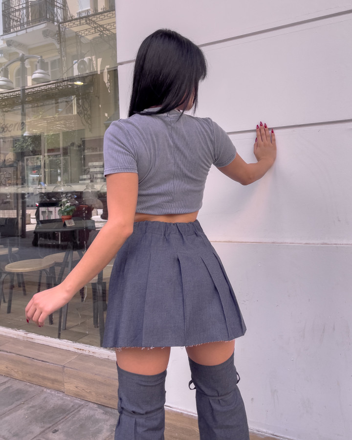 Crop top