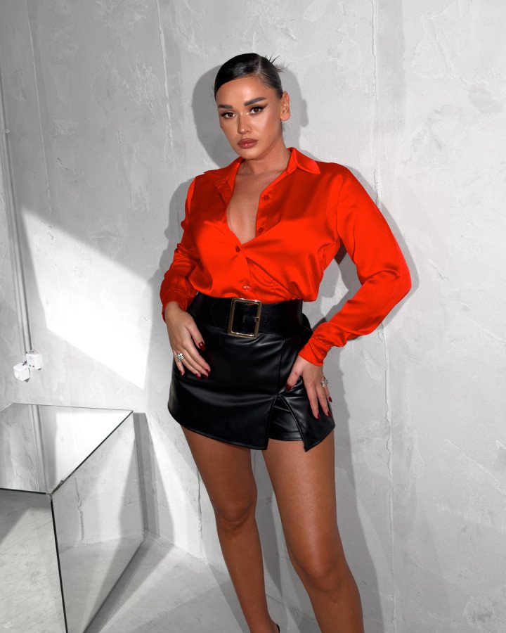 Long-Sleeve Satin-Shirt