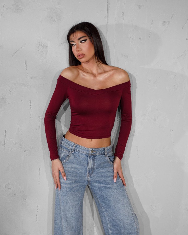 Top off-the-shoulder