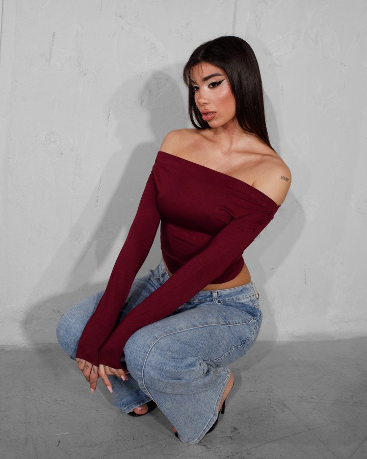 Top off-the-shoulder