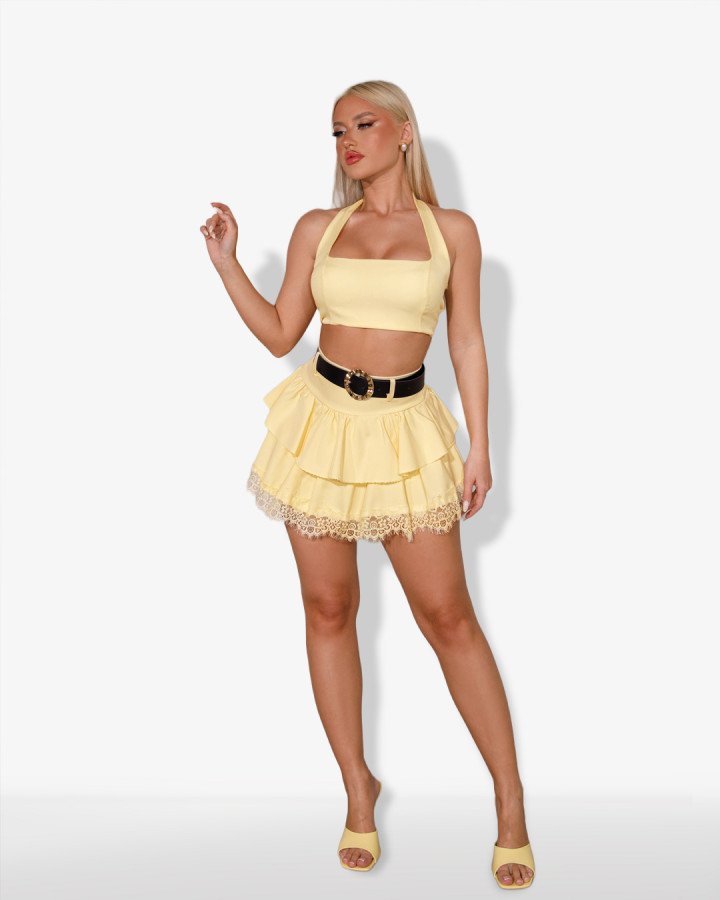 Backless halter