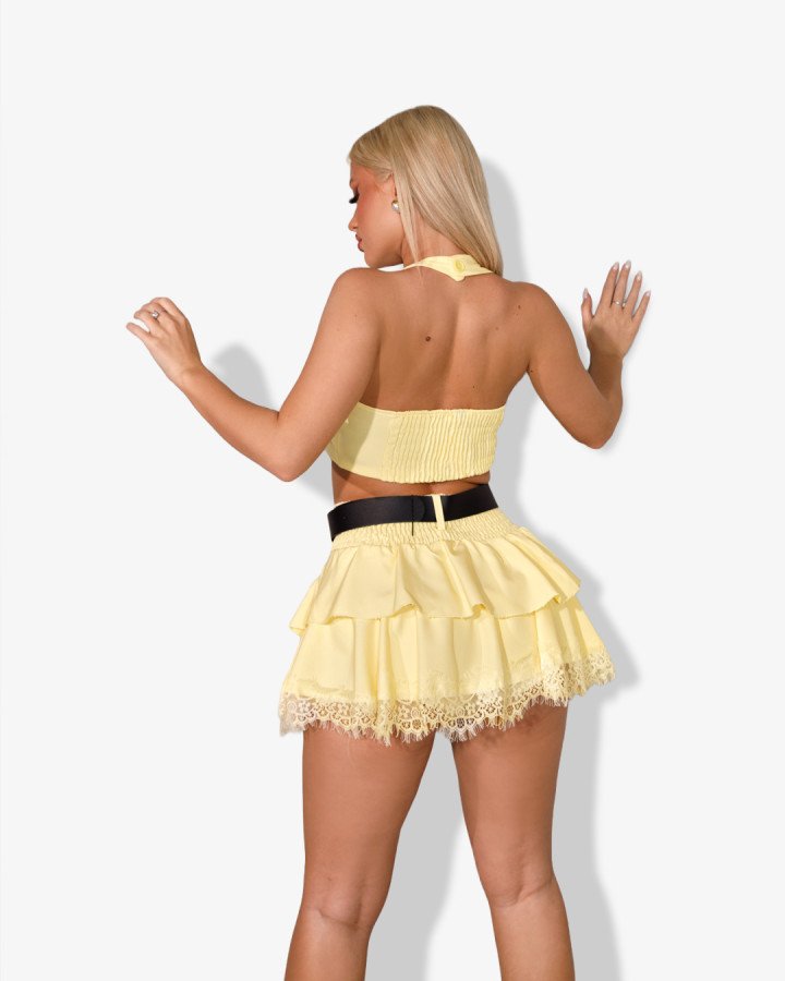 Backless halter