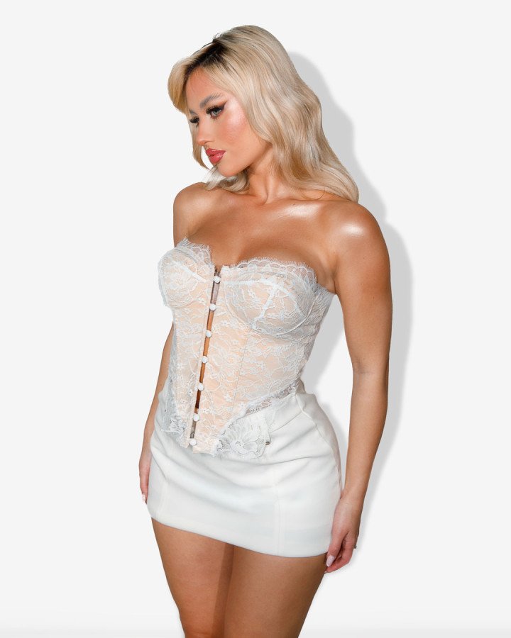 Lace strapless