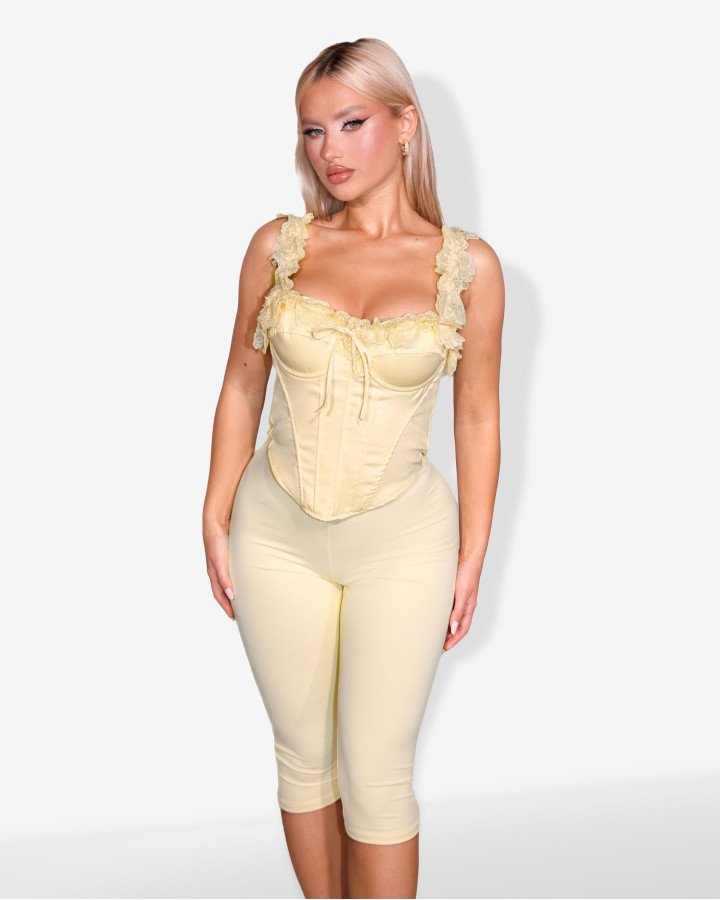 Romantic corset