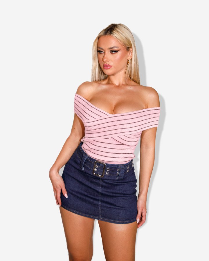 Off-the-shoulder rib