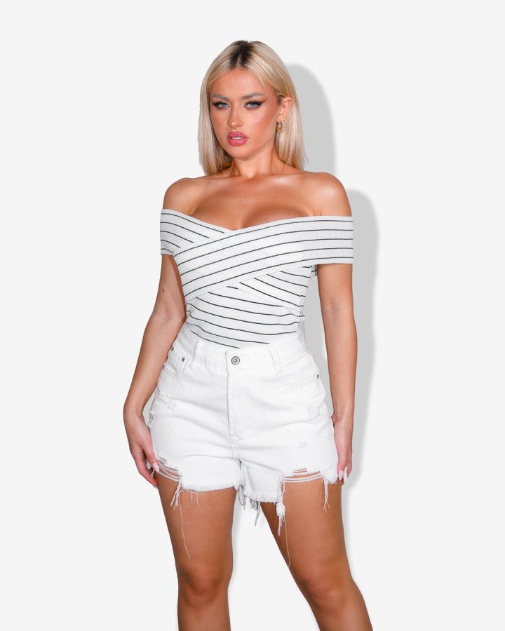 Off-the-shoulder rib