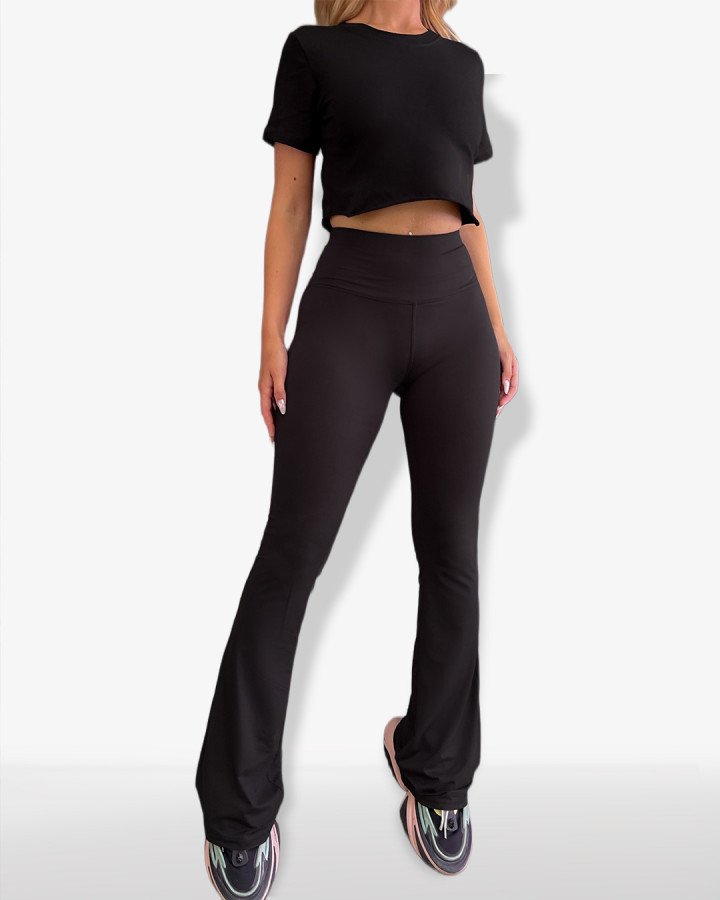 Flared pants|